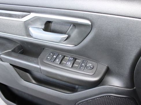 Used 2023 RAM 1500 Big Horn image 27