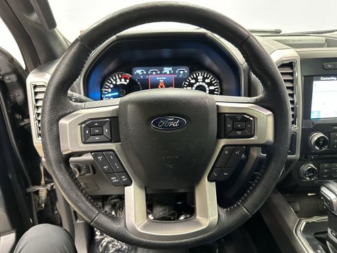 Used 2016 Ford F150 Platinum w/ Equipment Group 701A Luxury image 18