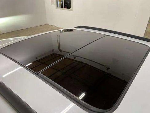 Used 2024 Audi Q8 e-tron Prestige w/ Prestige Package image 98