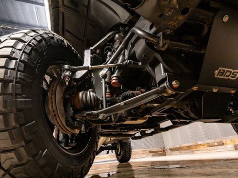 Used 2025 Chevrolet Silverado 2500 LT w/ Safety Package image 15