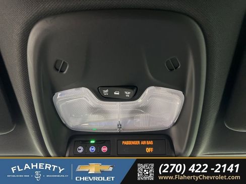 Used 2024 Chevrolet Colorado Z71 w/ Z71 Convenience Package 2 image 32