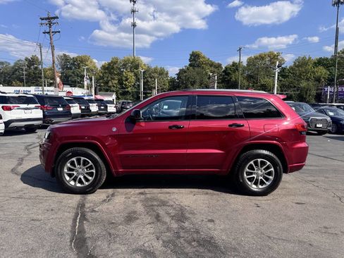 Used 2015 Jeep Grand Cherokee Overland w/ Advanced Technology Group image 5