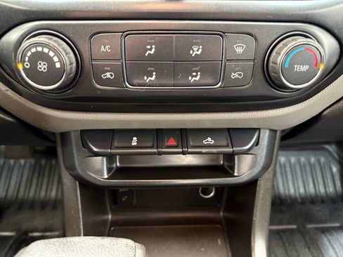 Used 2018 Chevrolet Colorado W/T image 29