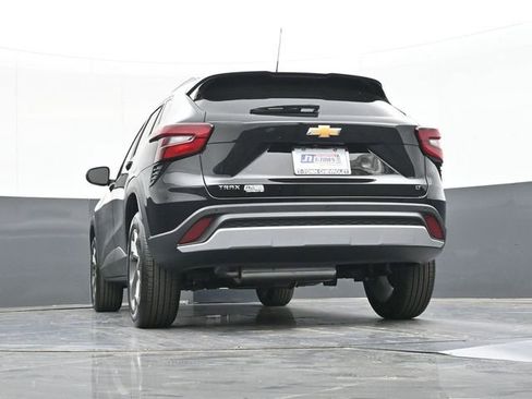 New 2026 Chevrolet Trax LT w/ Driver Confidence Package FWD image 44