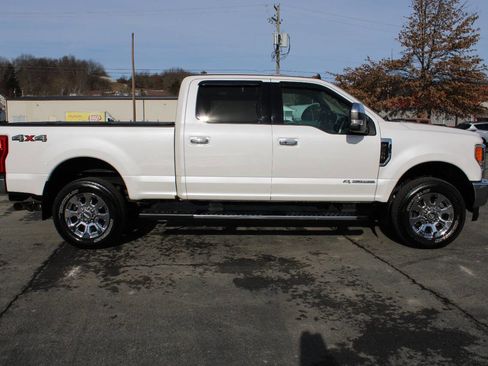 Used 2019 Ford F250 Lariat w/ Lariat Ultimate Package image 6
