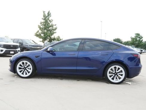 Used 2023 Tesla Model 3 Standard Range RWD image 6