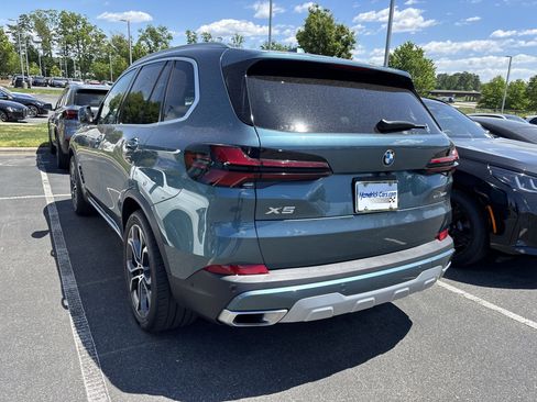 Used 2026 BMW X5 sDrive40i image 18