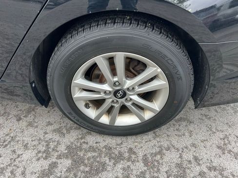 Used 2017 Hyundai Sonata SE FWD image 13