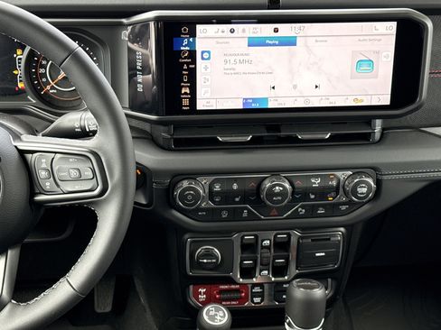 New 2026 Jeep Gladiator Rubicon AWD/4WD image 24