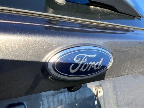 Used 2017 Ford Escape S image 9