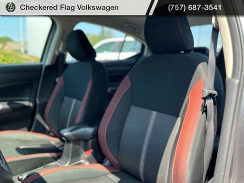 Used 2024 Nissan Versa SR FWD image 19