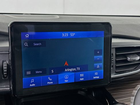 Used 2024 Ford Explorer Limited image 22