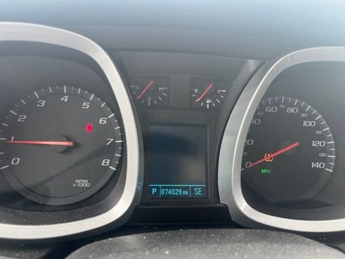 Used 2016 Chevrolet Equinox LS AWD/4WD image 13