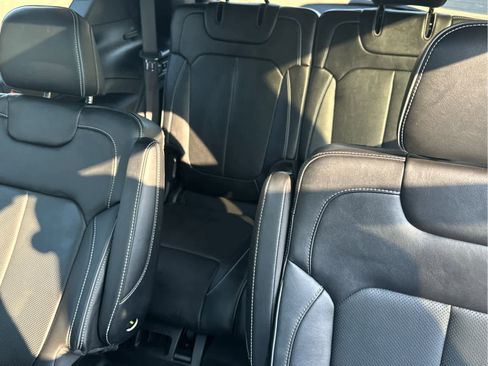 Used 2022 Jeep Grand Cherokee L Overland w/ Luxury Tech Group IV image 27