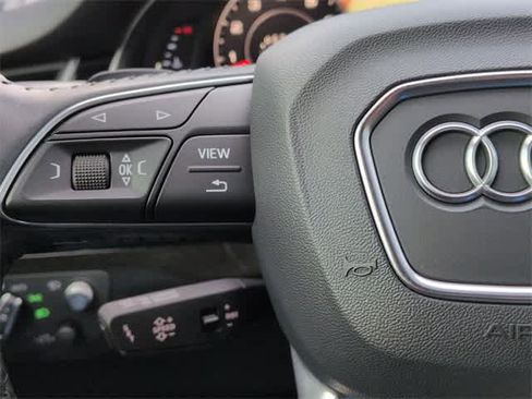 Used 2019 Audi Q7 3.0T Prestige w/ Prestige Package image 26