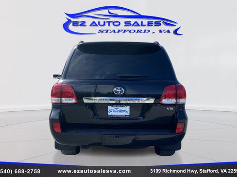 Used 2008 Toyota Land Cruiser AWD/4WD image 6