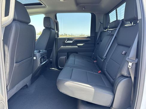 New 2026 GMC Sierra 2500 Denali w/ Denali Reserve Package AWD/4WD image 25