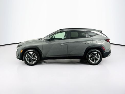 Used 2025 Hyundai Tucson SEL FWD image 4