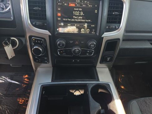 Used 2015 RAM 1500 Big Horn image 11