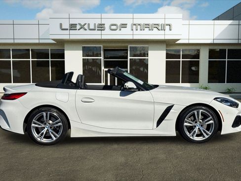 Used 2025 BMW Z4 sDrive30i RWD image 7
