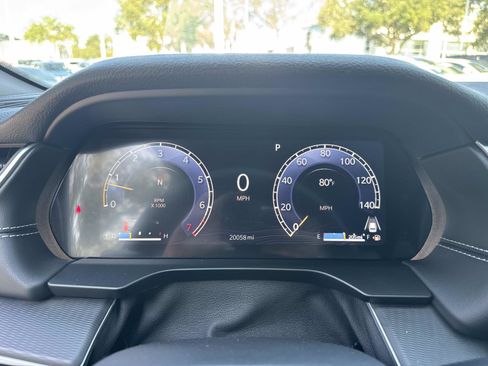 Used 2024 Jeep Grand Cherokee Altitude image 30