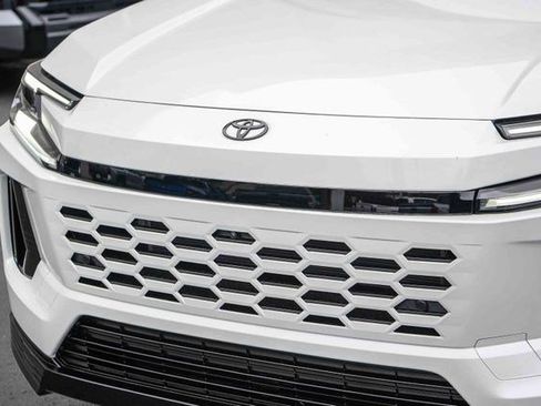 New 2026 Toyota RAV4 XSE AWD/4WD image 6