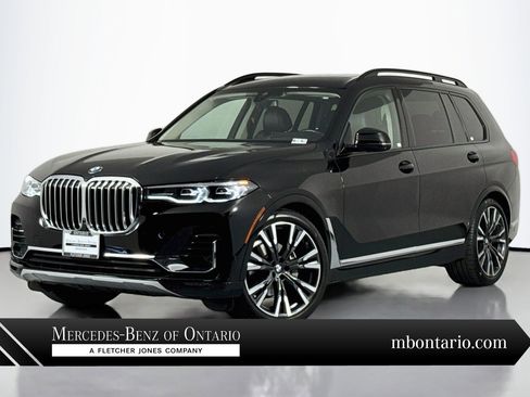 Used 2022 BMW X7 xDrive40i w/ Premium Package AWD/4WD image 1