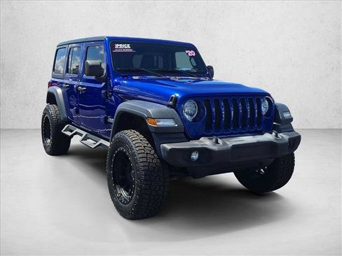 Used 2020 Jeep Wrangler Unlimited Sport S AWD/4WD image 3