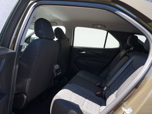 Certified 2024 Chevrolet Equinox LT AWD/4WD image 18