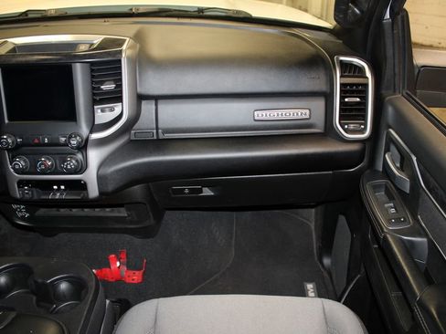 Used 2024 RAM 3500 Big Horn image 26