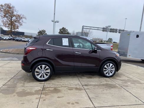 Used 2018 Buick Encore Preferred image 11