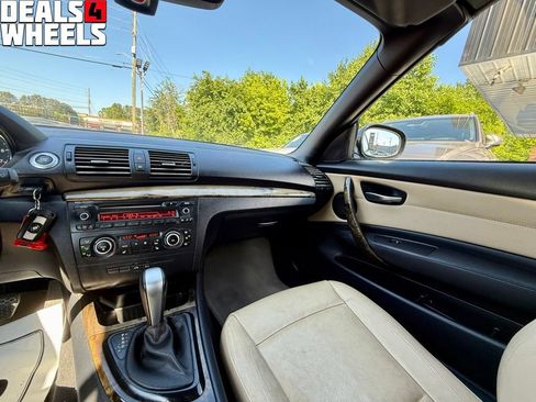 Used 2011 BMW 128i Convertible RWD image 17