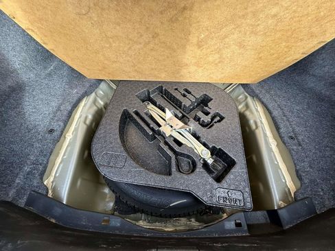 Used 2016 Honda Accord Sport image 16