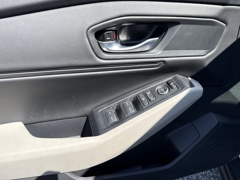 New 2025 Honda Accord SE image 18