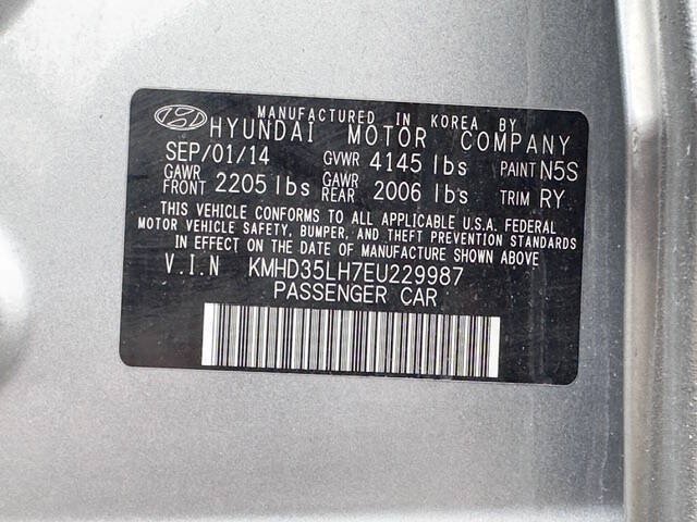 Used 2014 Hyundai Elantra GT FWD image 18