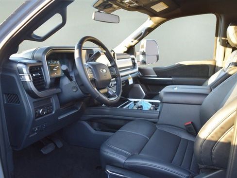 New 2026 Ford F350 Platinum w/ FX4 Off-Road Package image 6