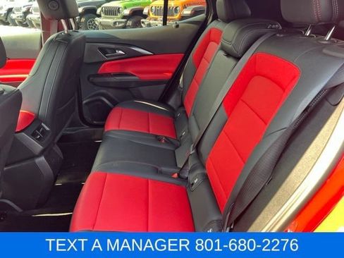 Used 2025 Chevrolet Equinox EV RS AWD/4WD image 36
