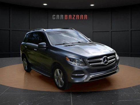 Used 2017 Mercedes-Benz GLE 350 image 3