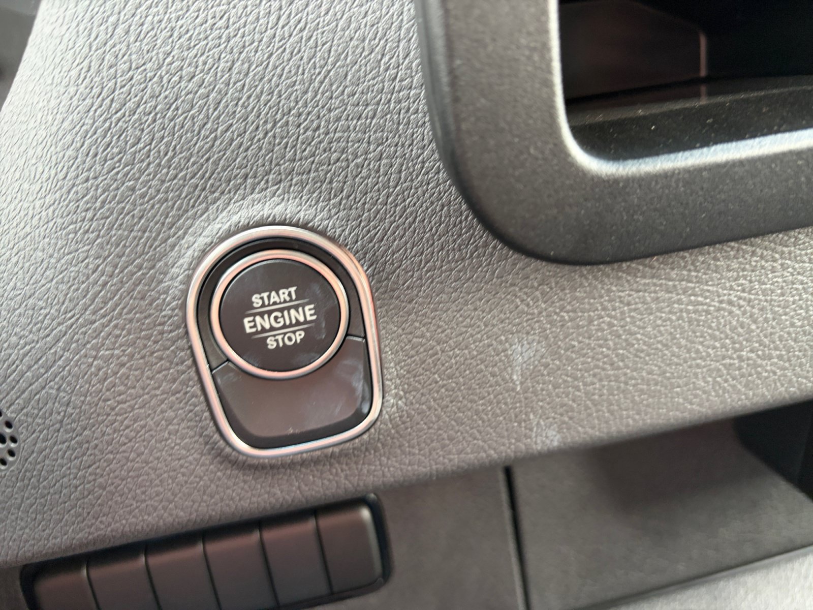 New 2025 Mercedes-Benz Sprinter 2500 image 30