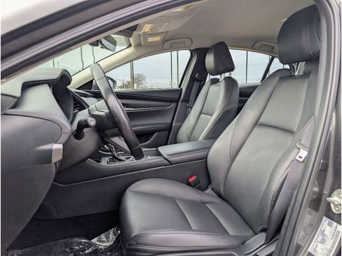 Used 2023 MAZDA MAZDA3 s image 14