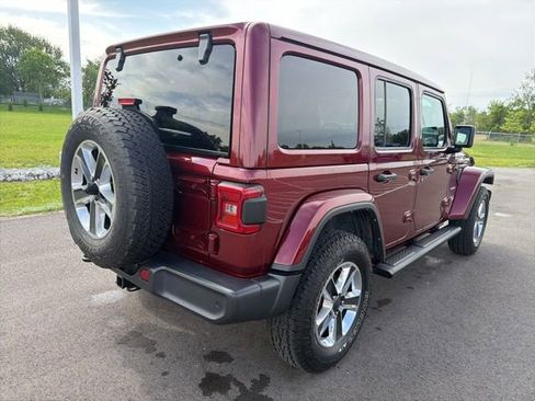 Used 2021 Jeep Wrangler Unlimited Sahara w/ Uconnect 4C Nav & Sound Group AWD/4WD image 8