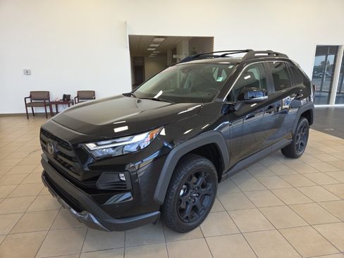 Certified 2022 Toyota RAV4 TRD Off-Road image 3