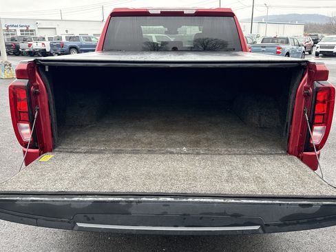 Used 2023 GMC Sierra 1500 Elevation image 5