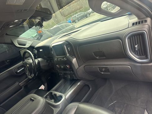 Used 2019 Chevrolet Silverado 1500 LTZ w/ LTZ Plus Package image 11