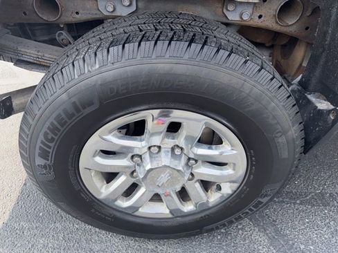 Used 2016 Chevrolet Silverado 2500 LTZ image 29