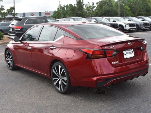 Used 2020 Nissan Altima 2.5 Platinum FWD image 9