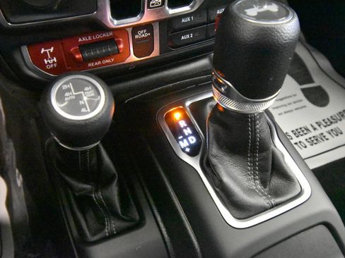 Used 2025 Jeep Wrangler Unlimited Sport S 4xe image 18