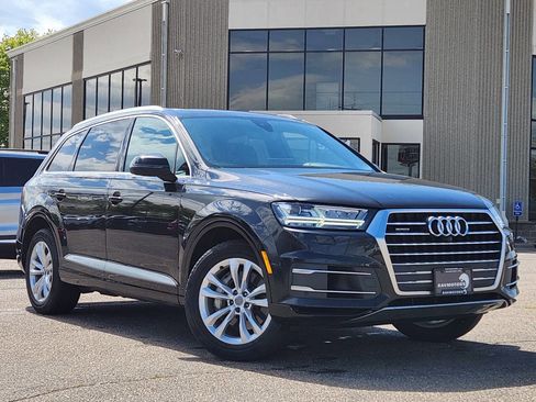 Used 2017 Audi Q7 3.0T Premium Plus AWD/4WD image 38