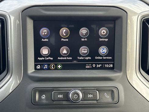 Used 2023 Chevrolet Silverado 1500 Custom image 3