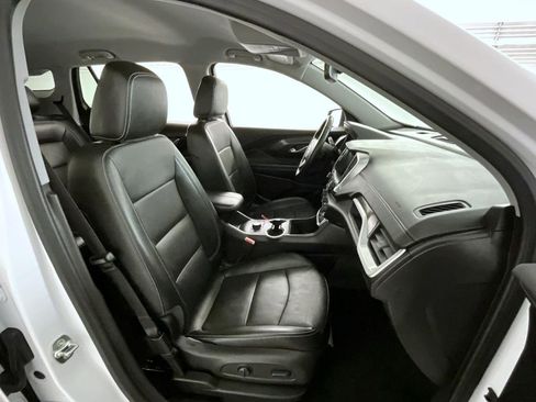 Certified 2024 GMC Terrain SLT image 15